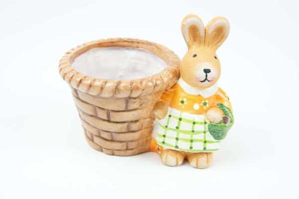 Osterhase Figur mit Korb Hasen-Mädchen  Keramik Eierbecher